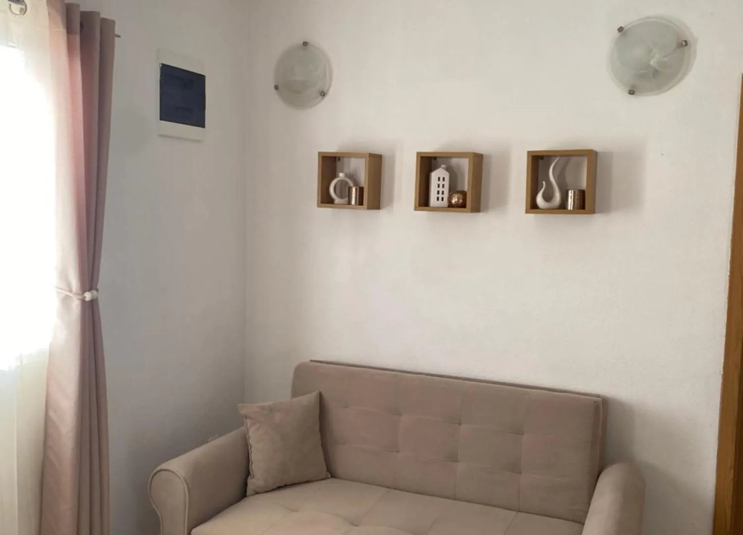Apartments Lolo Privlaka  Croatia