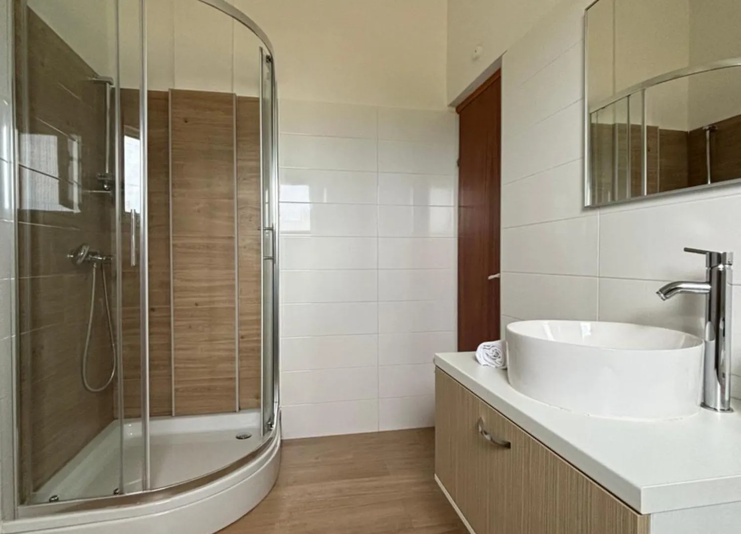 Apartments Lolo Privlaka